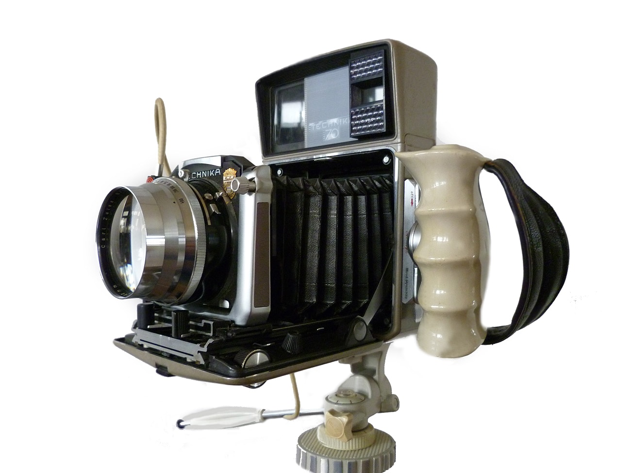展开状态的 Linhof Technika 70 技术相机实机